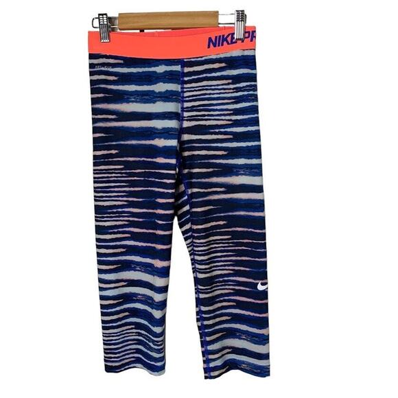 Nike Capri Crop Pro Fit Striped Athletic Leggings Womens Small Black Blue Active - Picture 1 of 12